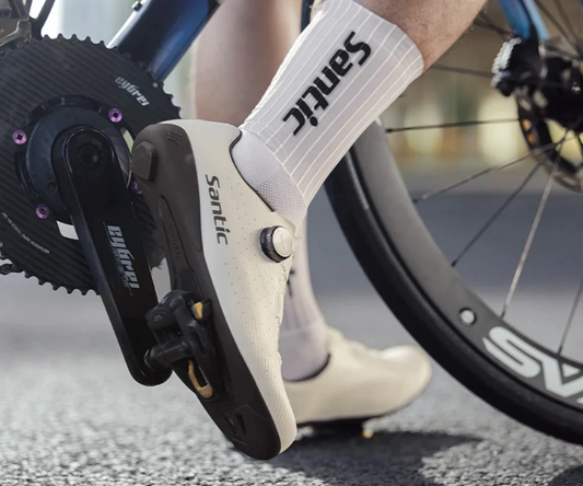 A Buyer's Guide to Santic's Best Road Shoes