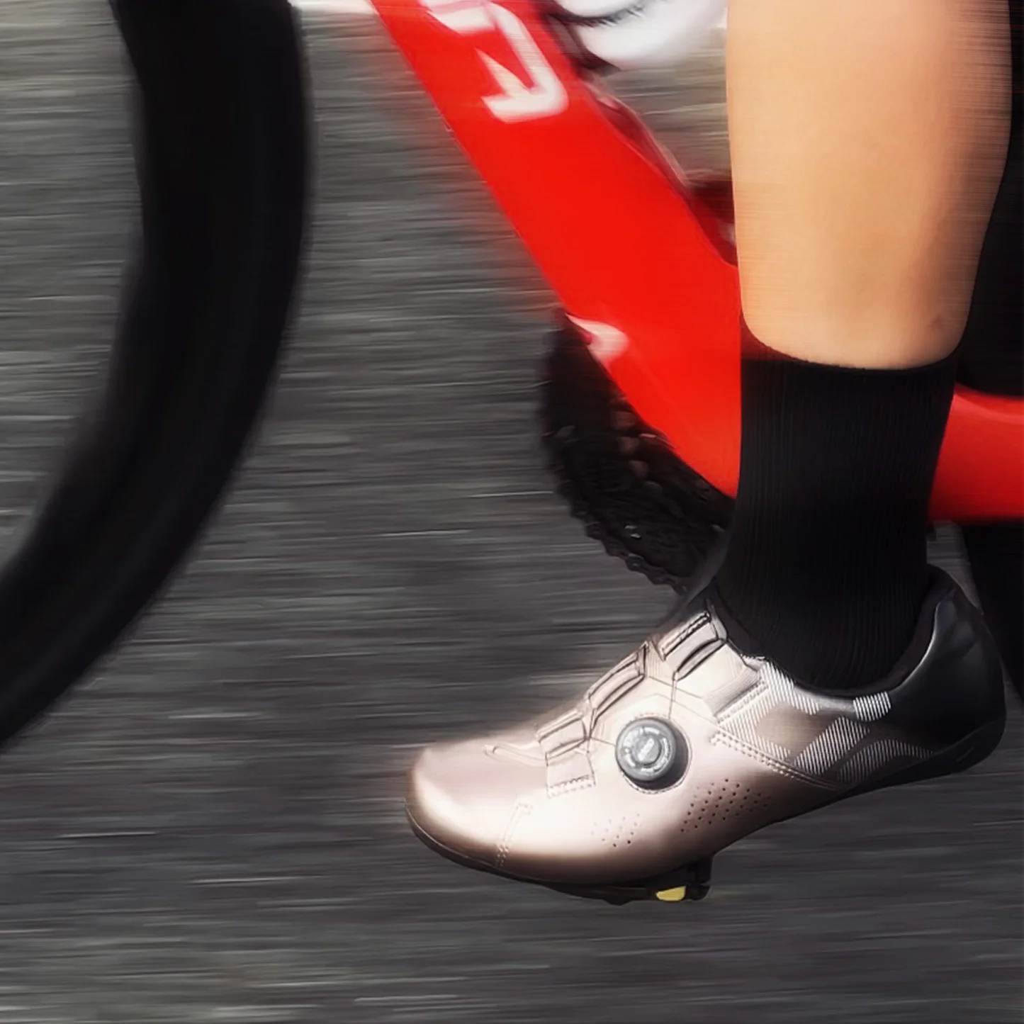 high performance cycling apparel