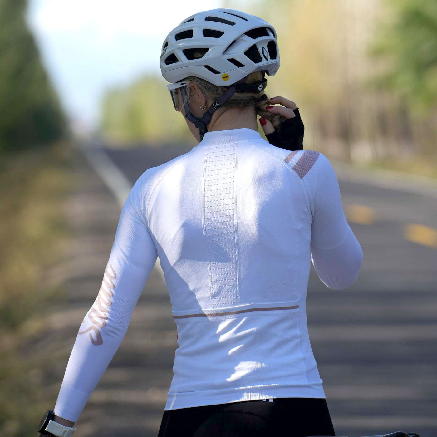 Santic Morlo Women's Seamless Knit Cycling Jacket