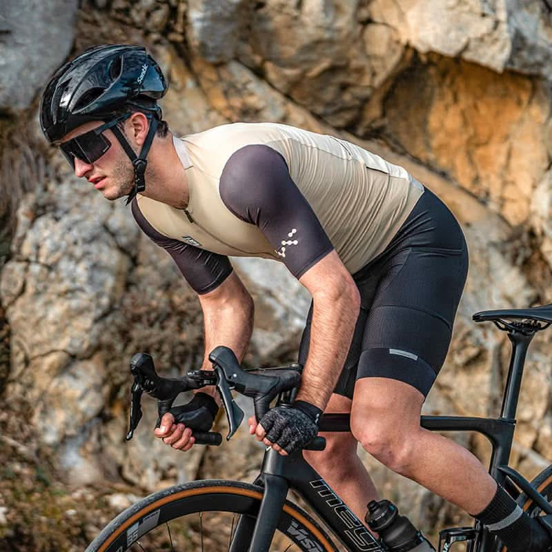 Santic bib shorts sale