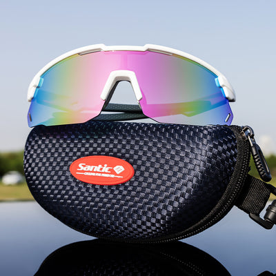 Polarized-White Frame